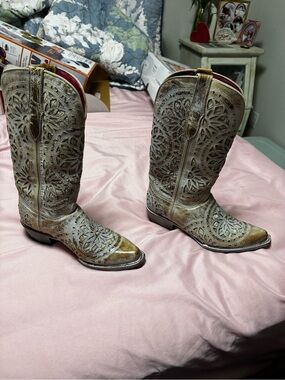 Ferrini Boots | size 9